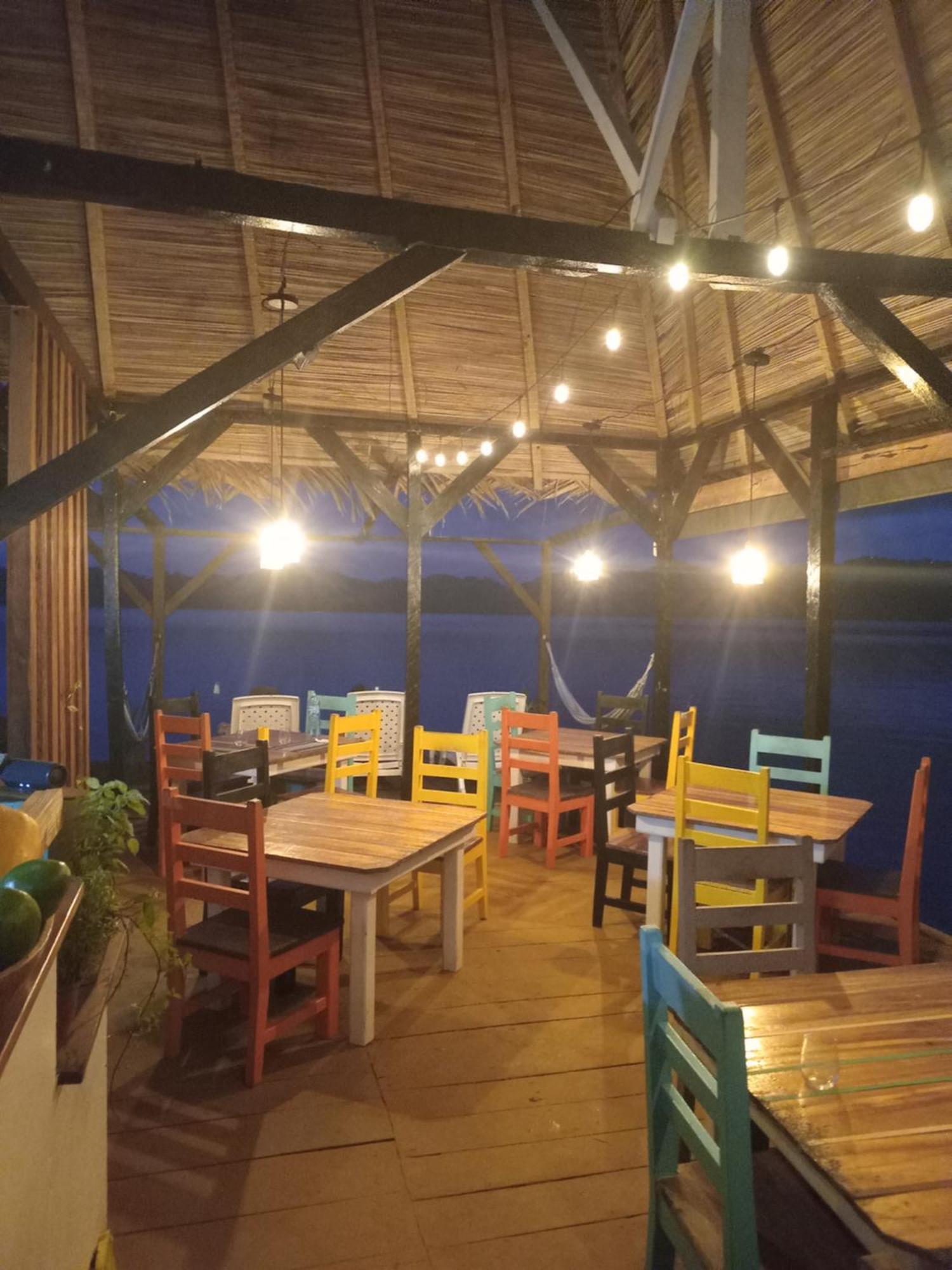 El Clandestino Villa Bocas del Toro Exteriör bild